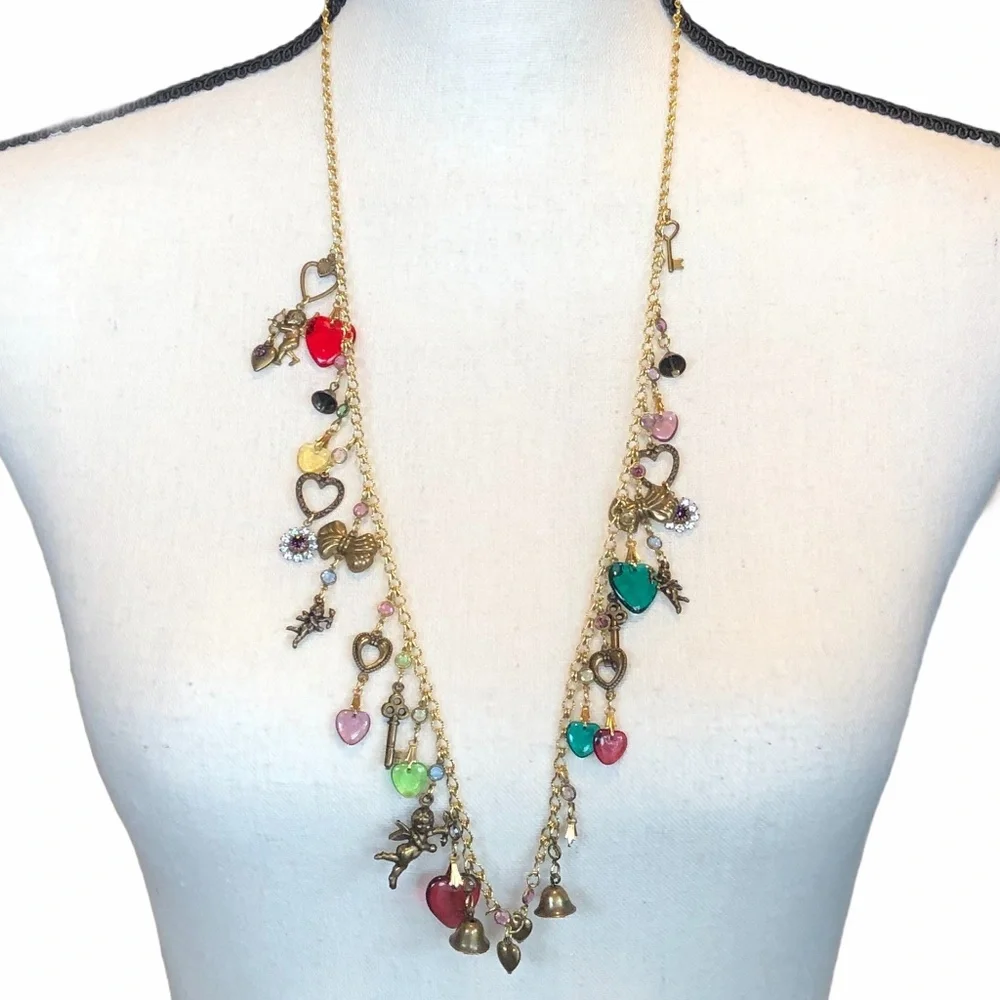 VINTAGE CHARM NECKLACE WITH CUPIDS, HEARTS , BELLS, KEYS & FLOWERS - Picture 2 of 16